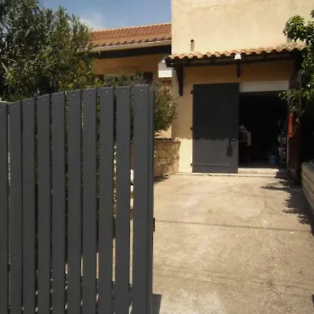 Provencal Avec Piscine A De 10 Personnes