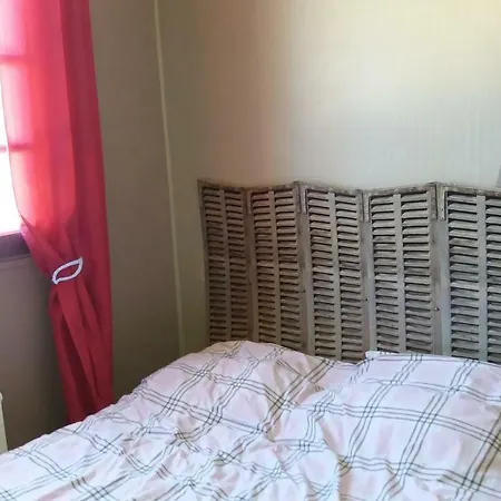 Prázdninový dům Provencal Avec Piscine A De 10 Personnes