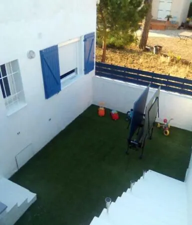 Provencal Avec Piscine A De 10 Personnes * Vias